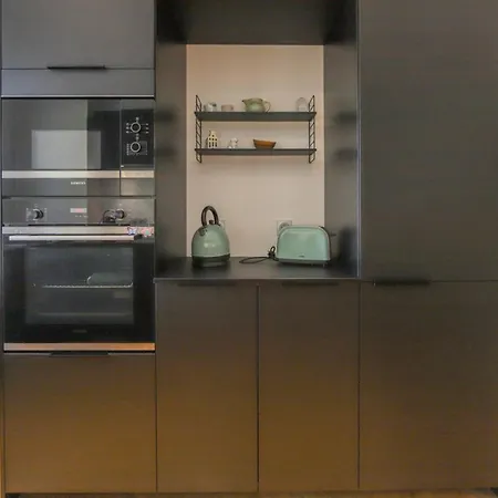 Le Superbe - T4 Avec Parking A 5 Min Du - 4 Apartment *